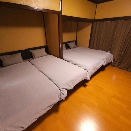 家禄荘 Hotel โอคายาม่า ภายนอก รูปภาพ