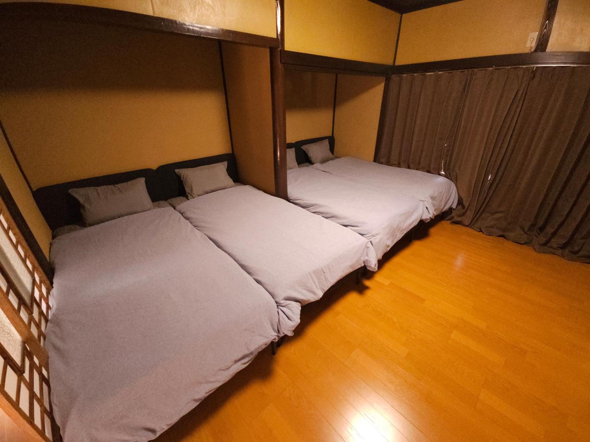 家禄荘 Hotel โอคายาม่า ภายนอก รูปภาพ